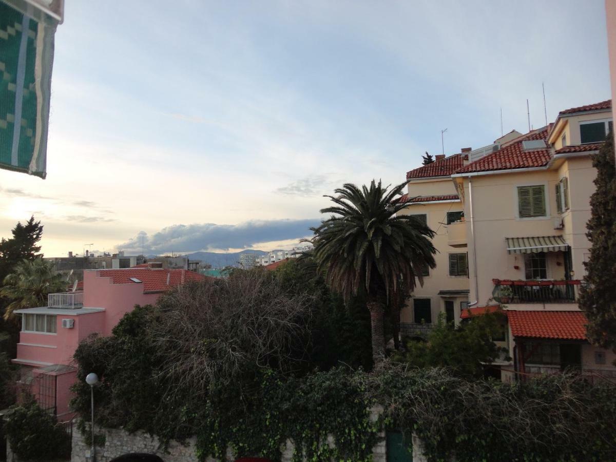 Apartment Kapo Split Bagian luar foto