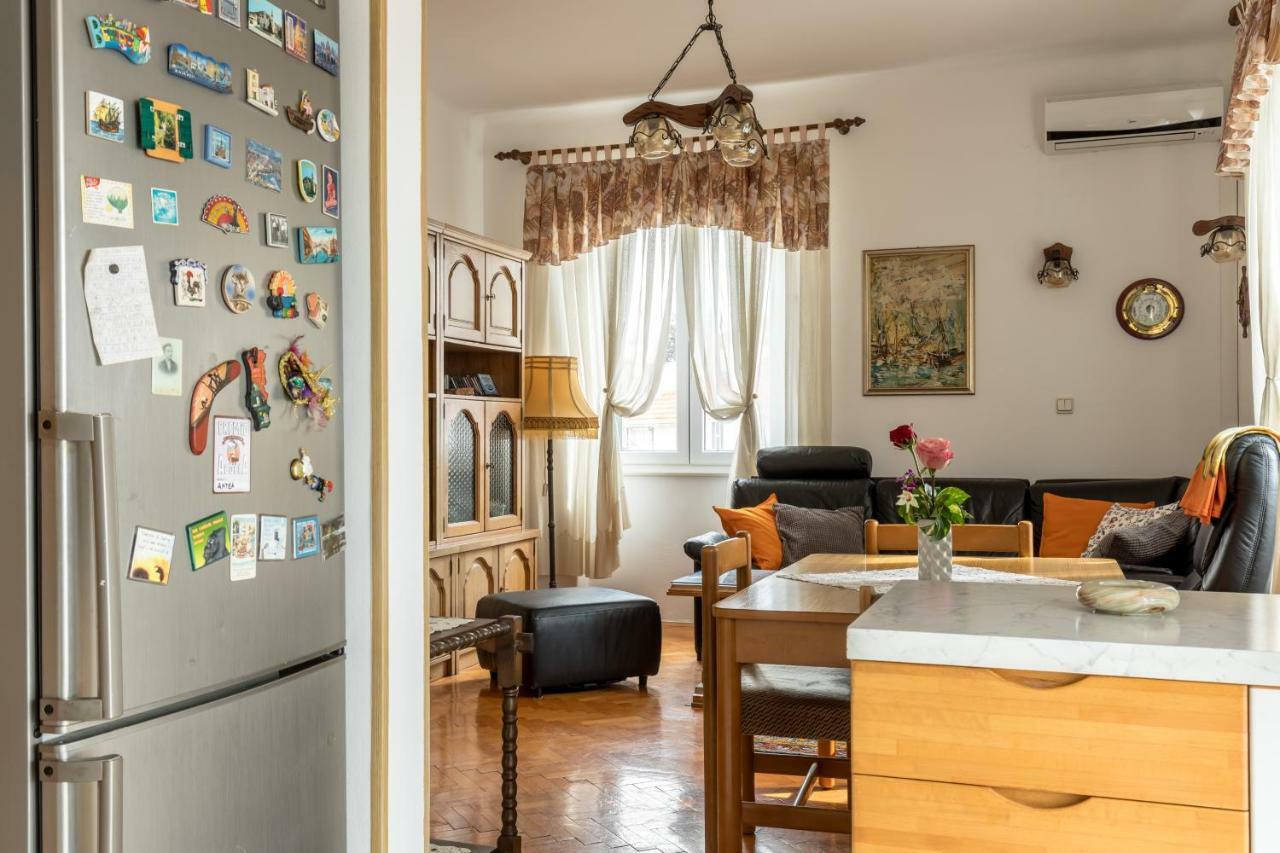 Apartment Kapo Split Bagian luar foto